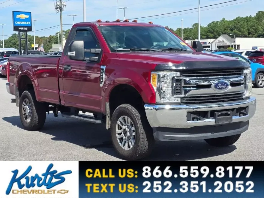2017 Ford F-250 XLT photo 1