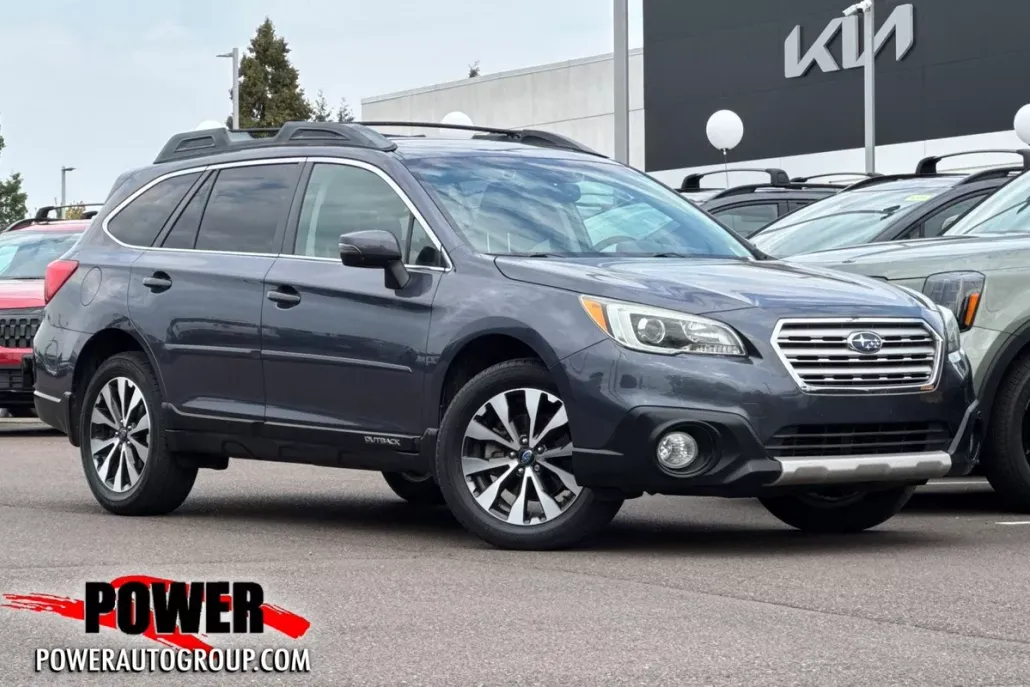 2015 Subaru Outback 2.5i Limited photo 1