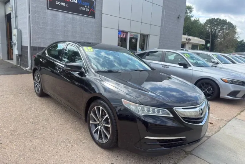 2015 Acura TLX photo 1