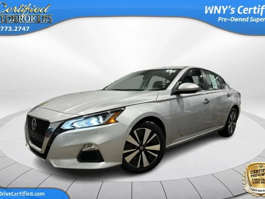 2022 Nissan Altima 2.5 SV photo 1