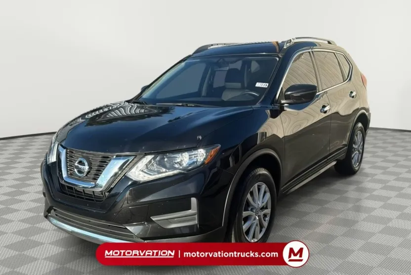 2018 Nissan Rogue SV photo 1