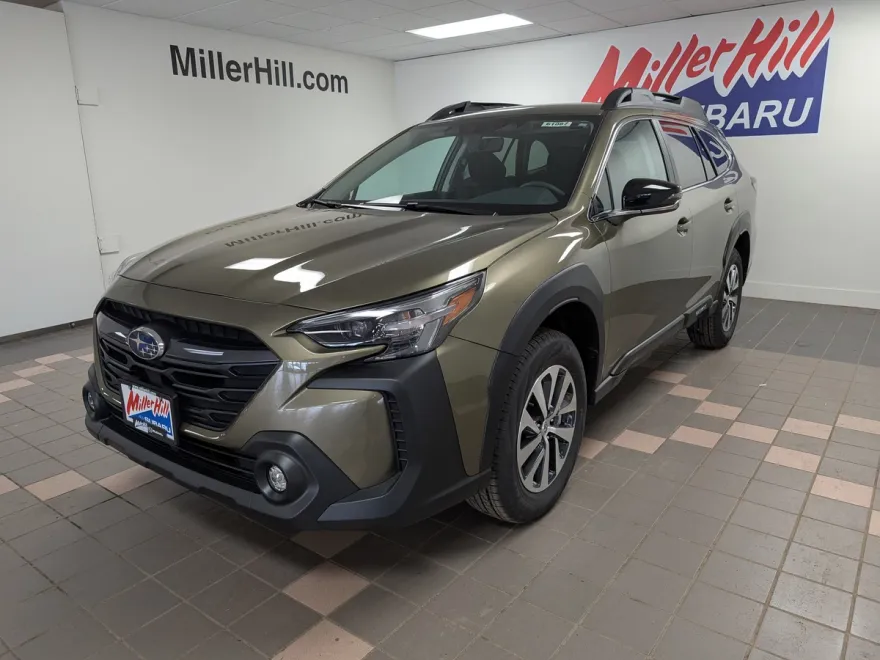 2025 Subaru Outback Premium photo 1