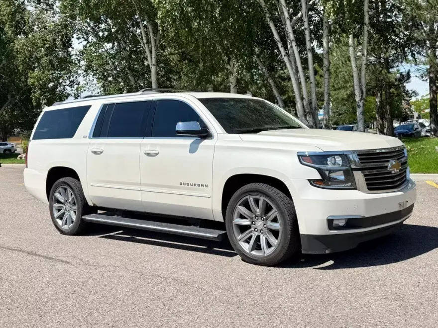 2015 Chevrolet Suburban 1500 LTZ photo 1
