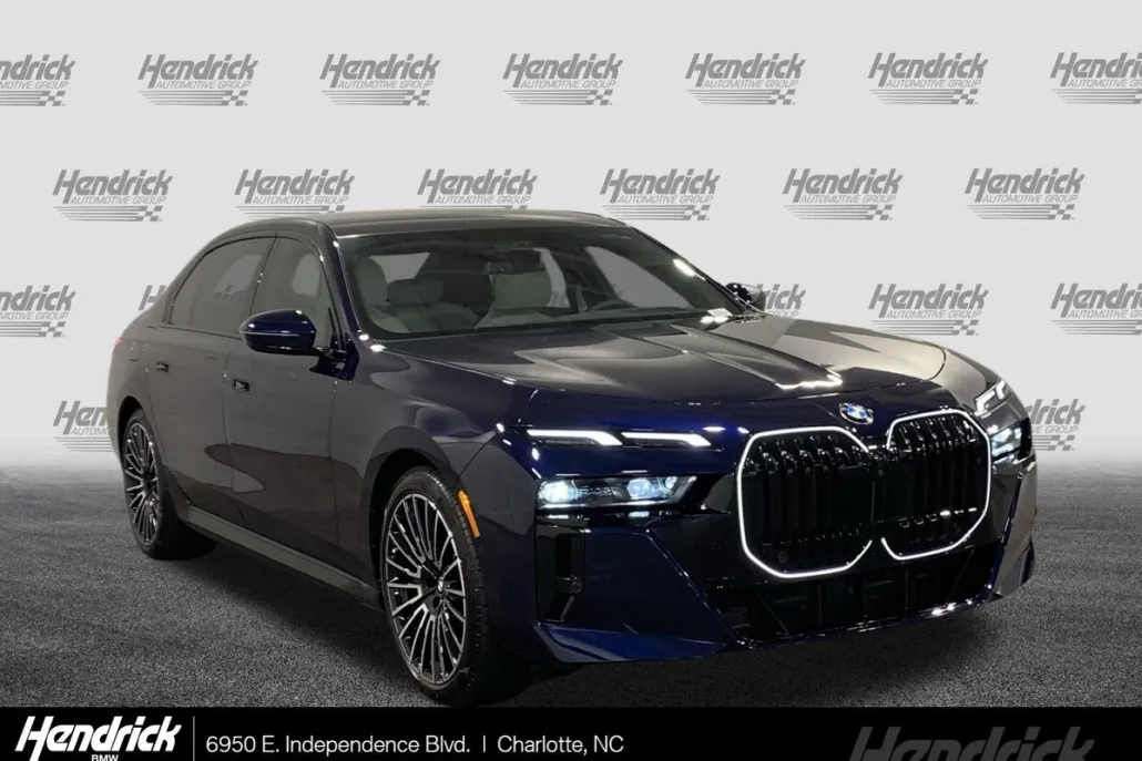 2025 Bmw 740i photo 1