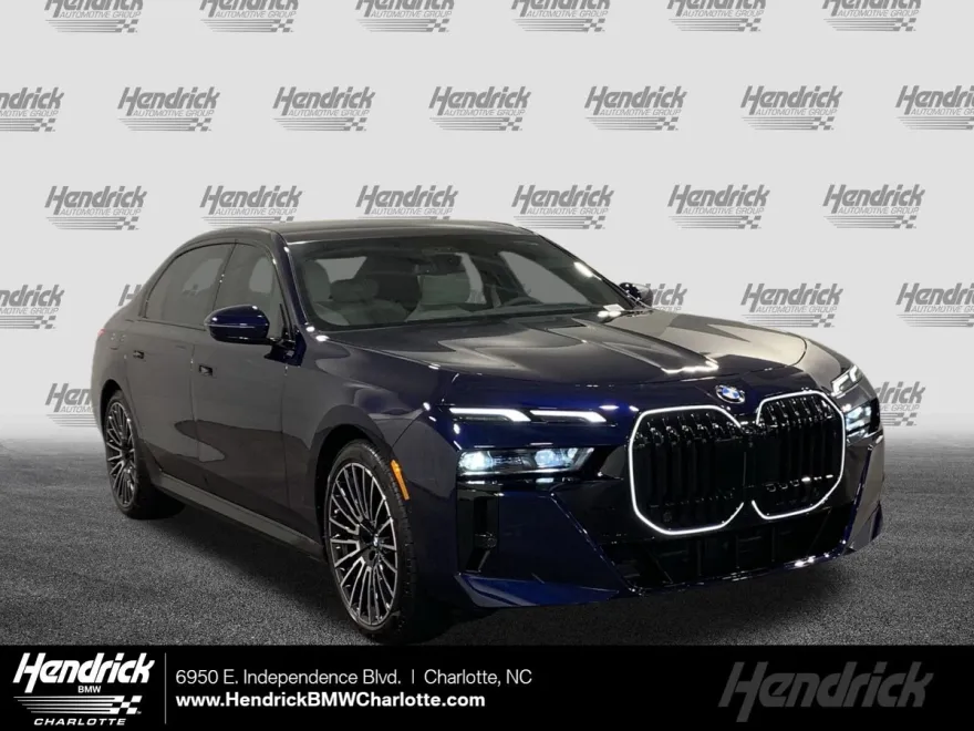 2025 Bmw 740i photo 1