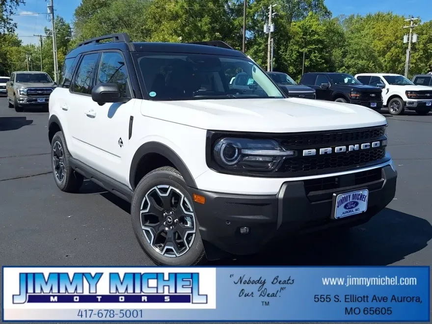2025 Ford Bronco Sport Outer Banks photo 1