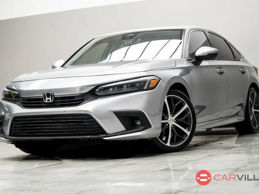 2023 Honda Civic Touring photo 1