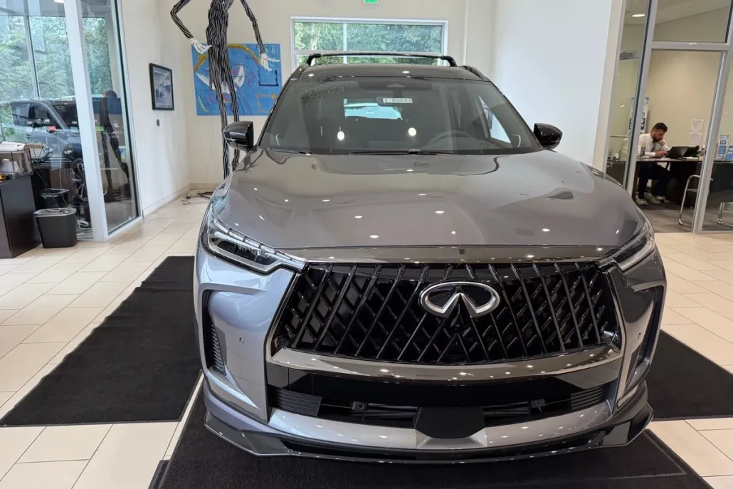 2026 Infiniti QX60 Luxe photo 1