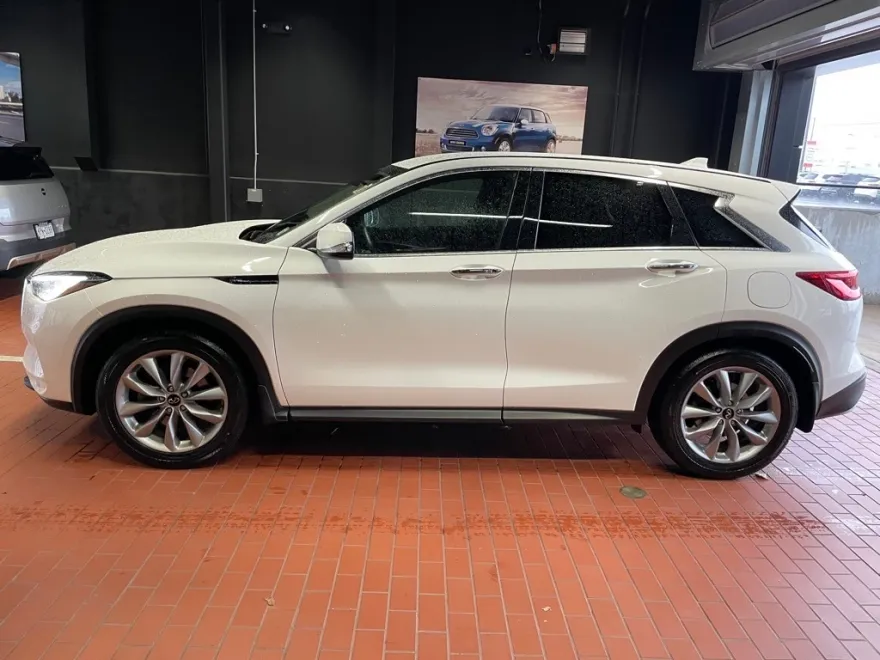 2021 Infiniti QX50 PURE AWD photo 1