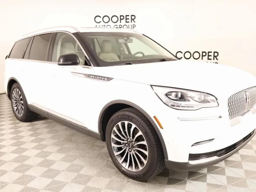2022 Lincoln Aviator Reserve photo 1