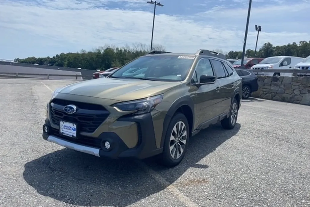 2024 Subaru Outback Limited photo 1