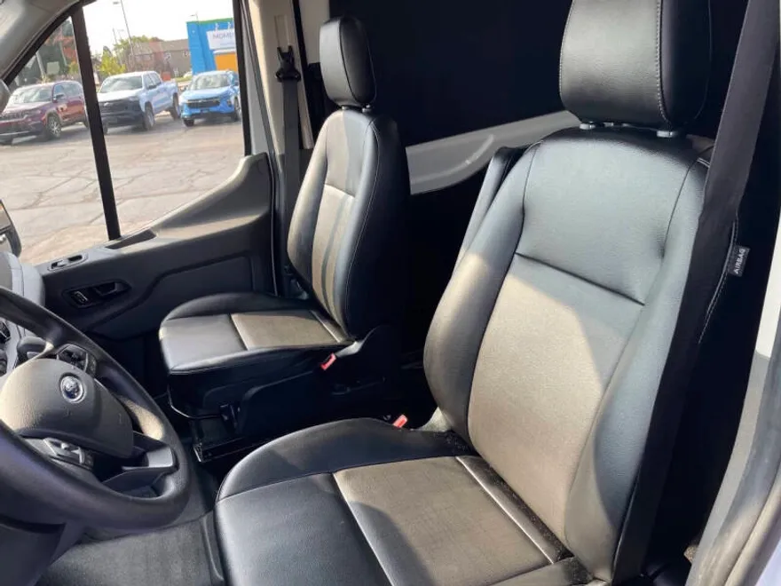 2024 Ford Transit Cargo Van photo 1