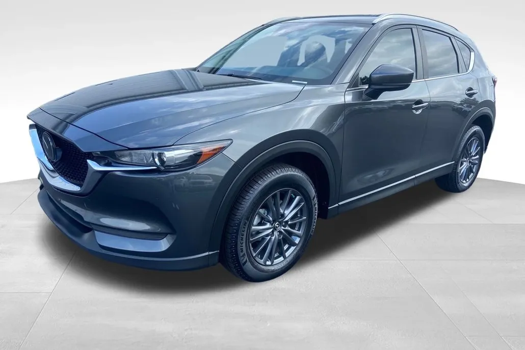 2019 Mazda CX-5 Touring photo 1