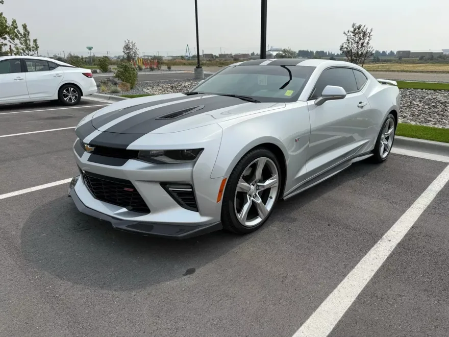 2018 Chevrolet Camaro SS Coupe photo 1