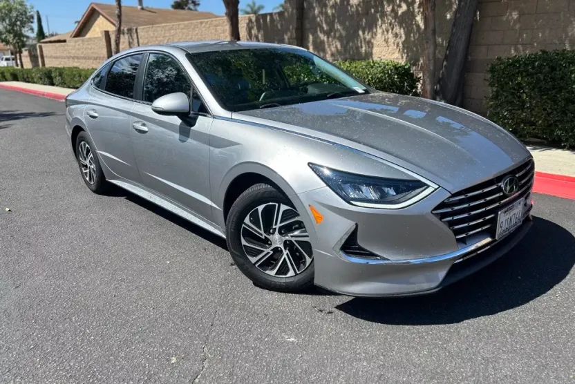 2021 Hyundai Sonata Hybrid Blue photo 1