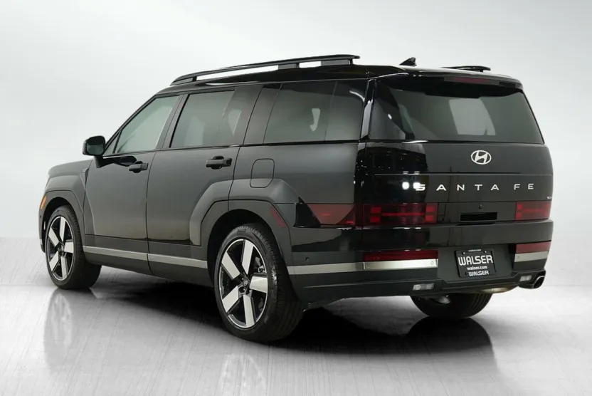 2025 Hyundai Santa Fe Limited photo 1