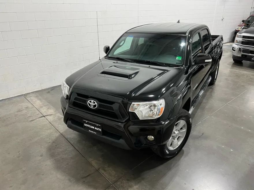 2015 Toyota Tacoma Double Cab Long Bed V6 photo 1