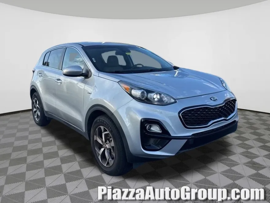 2020 Kia Sportage LX photo 1