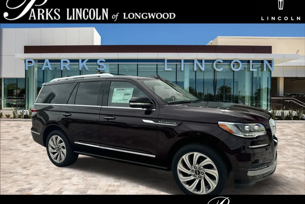 2024 Lincoln Navigator Reserve photo 1