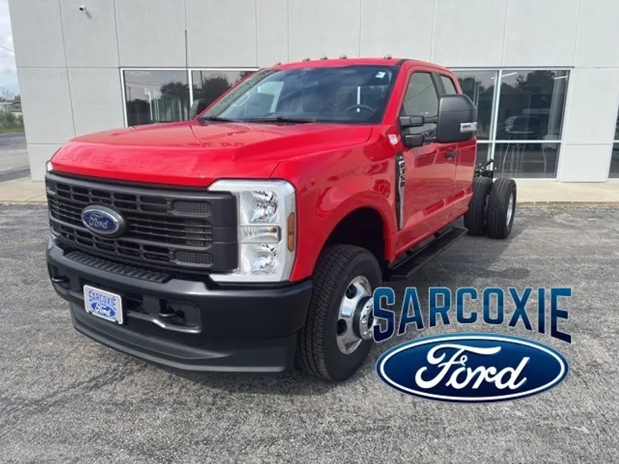 2026 Ford F-350 photo 1