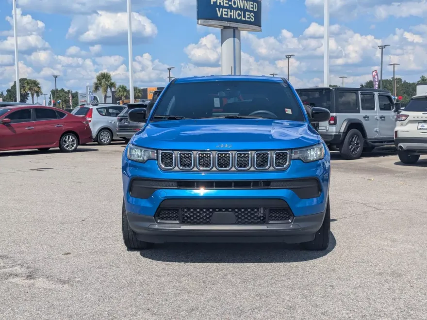 2024 Jeep Compass Sport photo 1