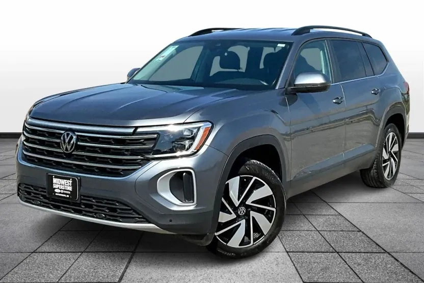 2024 Volkswagen Atlas SE Technology photo 1