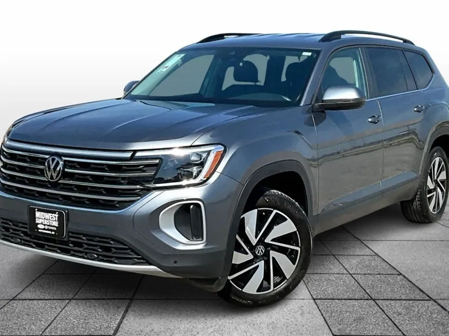 2024 Volkswagen Atlas SE Technology photo 1