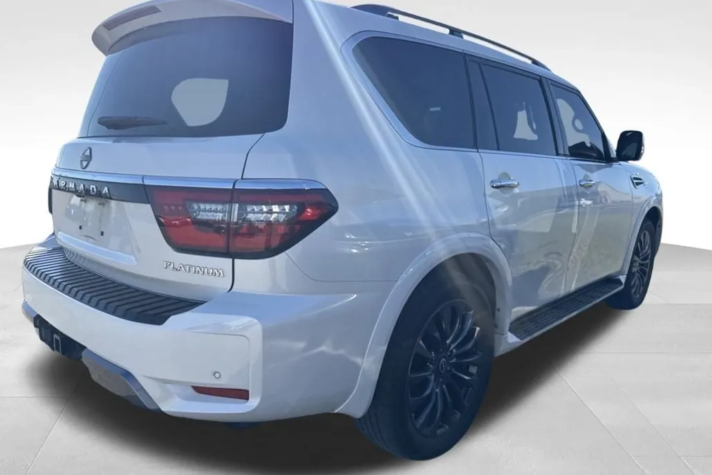 2023 Nissan Armada Platinum photo 1