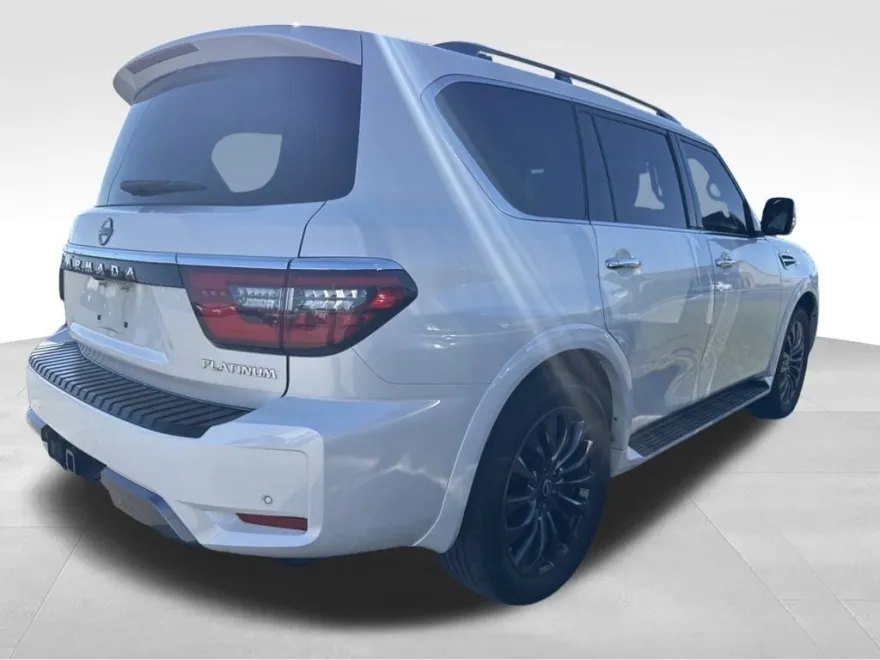 2023 Nissan Armada Platinum photo 1