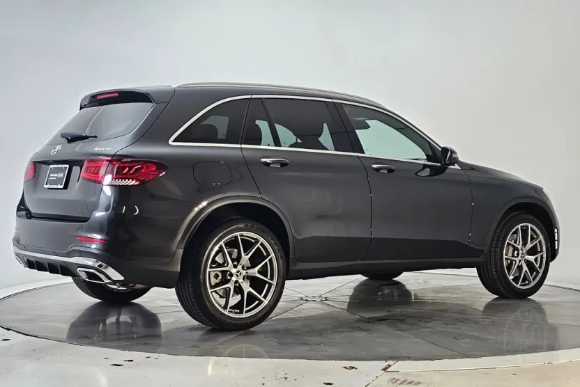 2020 Mercedes Benz GLC 300 4MATIC photo 1