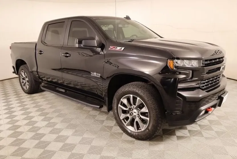 2022 Chevrolet Silverado 1500 RST photo 1