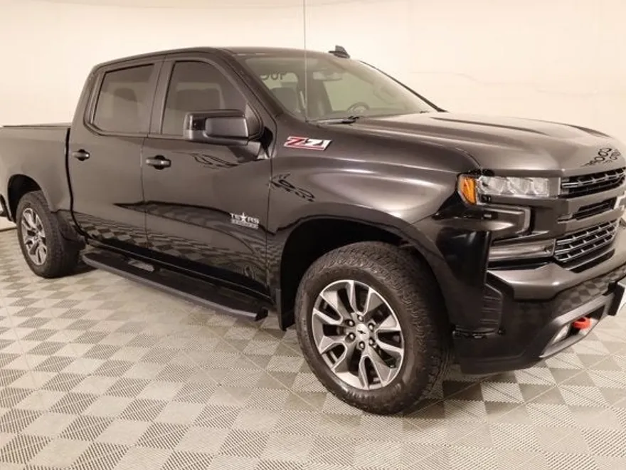 2022 Chevrolet Silverado 1500 RST photo 1
