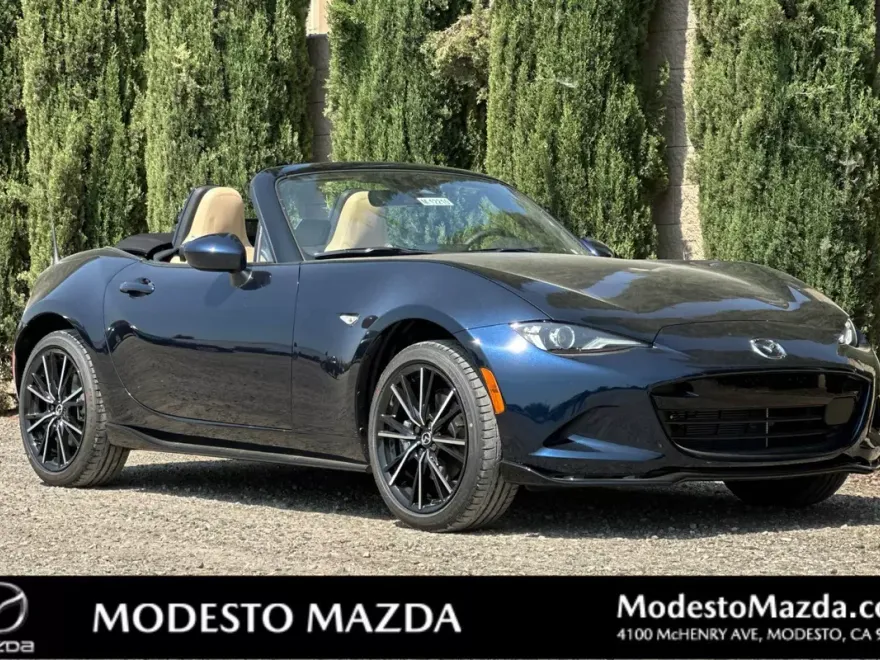 2025 Mazda MX-5 Miata Miata Grand Touring photo 1