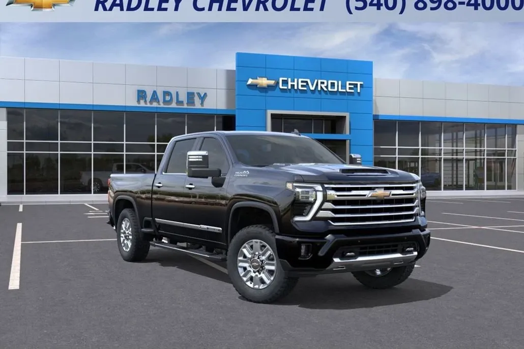 2025 Chevrolet Silverado 2500HD High Country photo 1