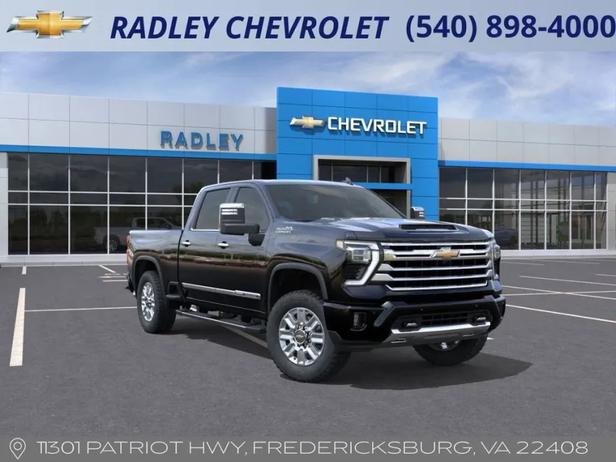 2025 Chevrolet Silverado 2500HD High Country photo 1