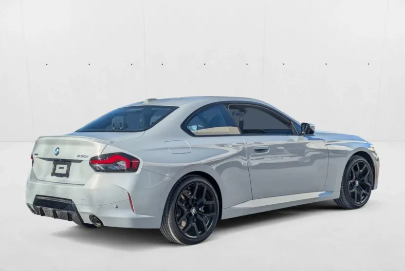 2025 Bmw 230i xDrive Coupe photo 1