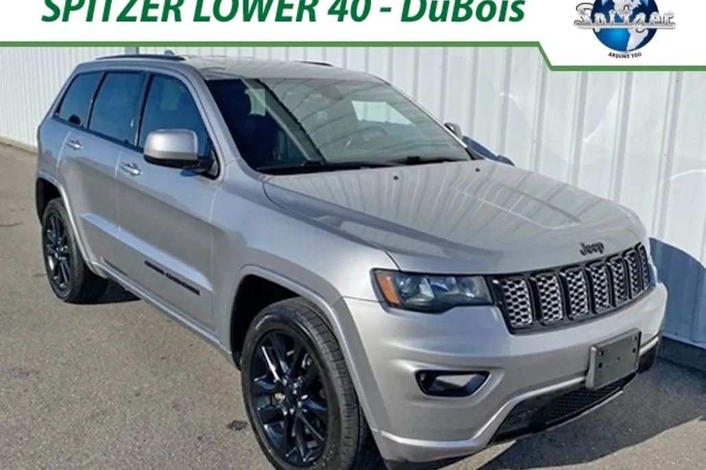 2018 Jeep Grand Cherokee Altitude photo 1