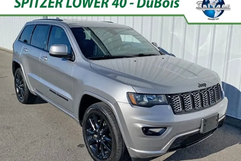 2018 Jeep Grand Cherokee Altitude photo 1