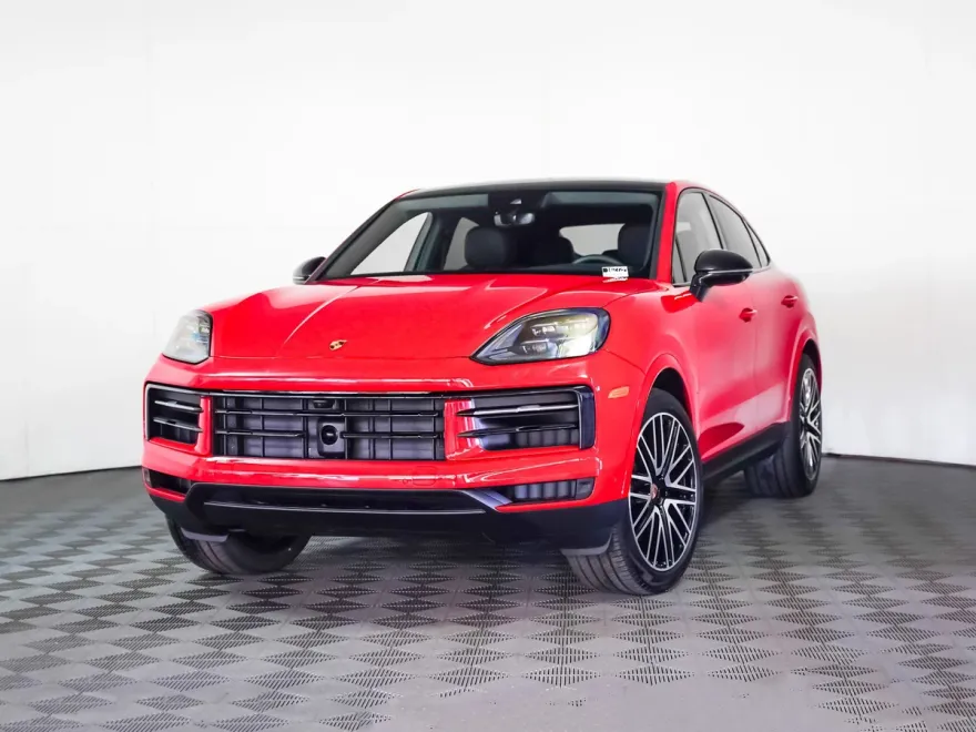 2025 Porsche Cayenne Coupe photo 1