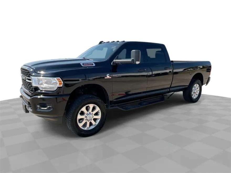 2022 Ram 3500 Lone Star photo 1