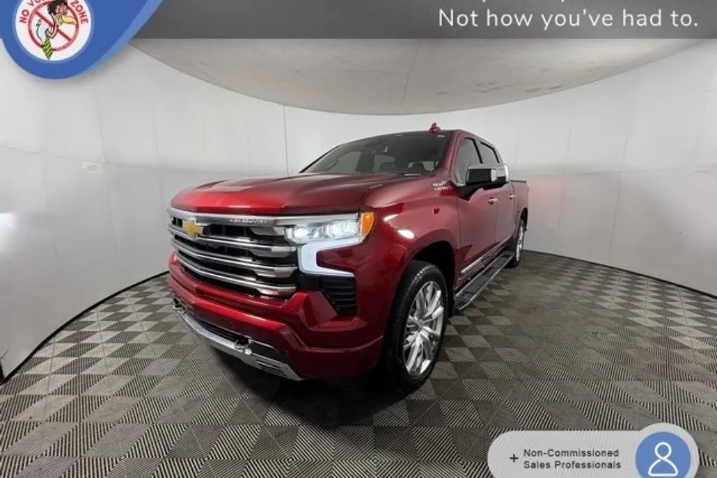 2024 Chevrolet Silverado 1500 High Country photo 1