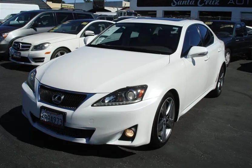 2011 Lexus IS 250 photo 1