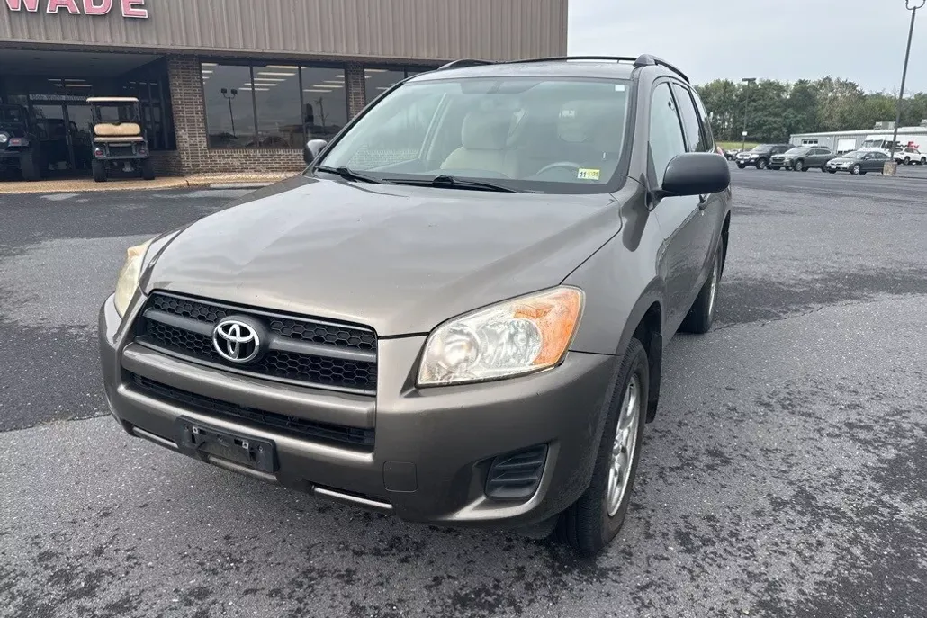 2009 Toyota RAV4 Base photo 1