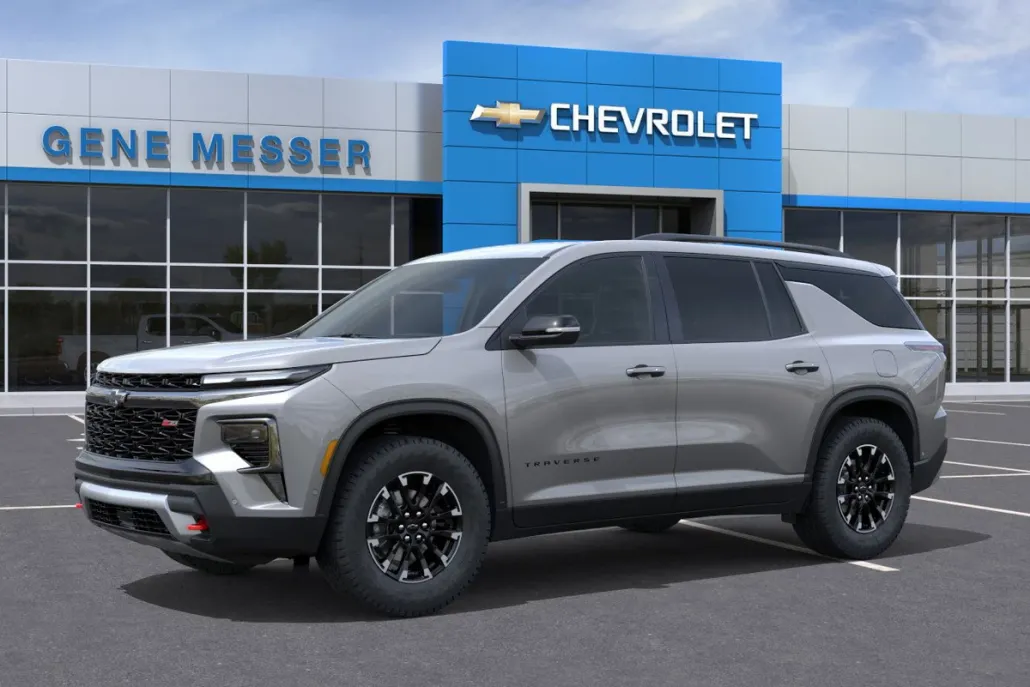 2026 Chevrolet Traverse Z71 photo 1