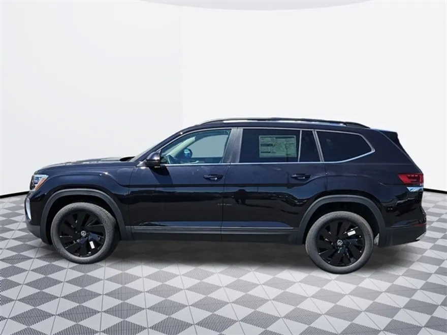 2026 Volkswagen Atlas SE Technology photo 1