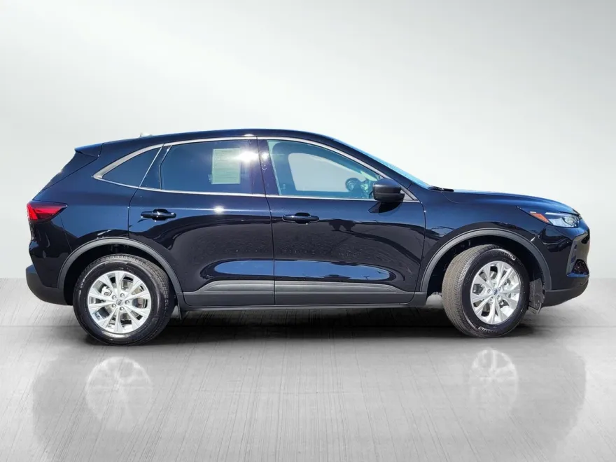 2025 Ford Escape Active photo 1