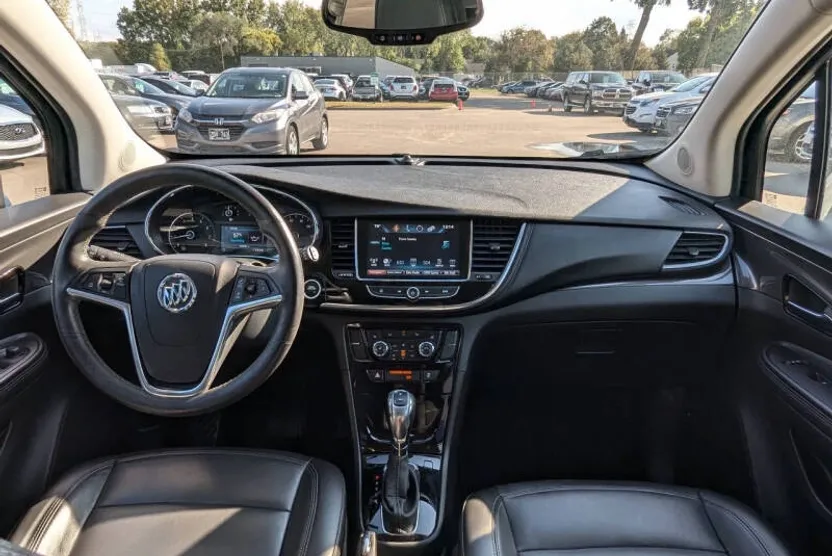 2017 Buick Encore Essence photo 1