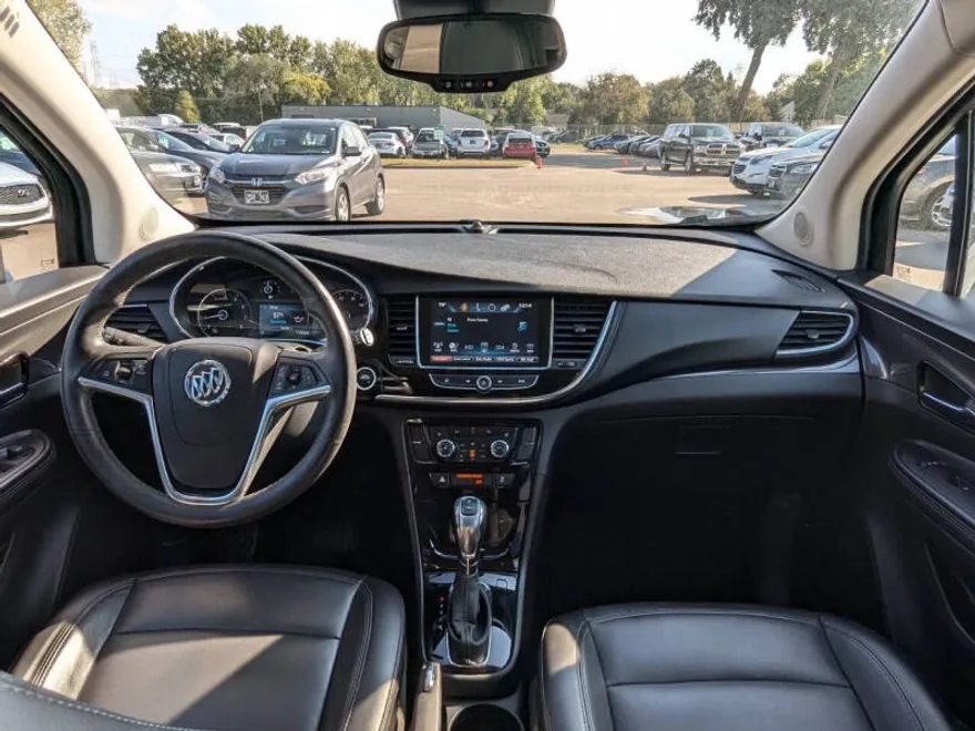2017 Buick Encore Essence photo 1
