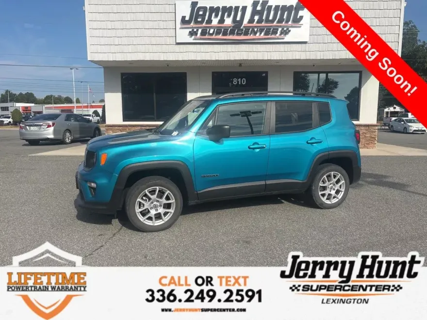 2022 Jeep Renegade Latitude photo 1