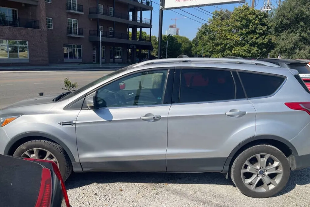 2016 Ford Escape Titanium photo 1